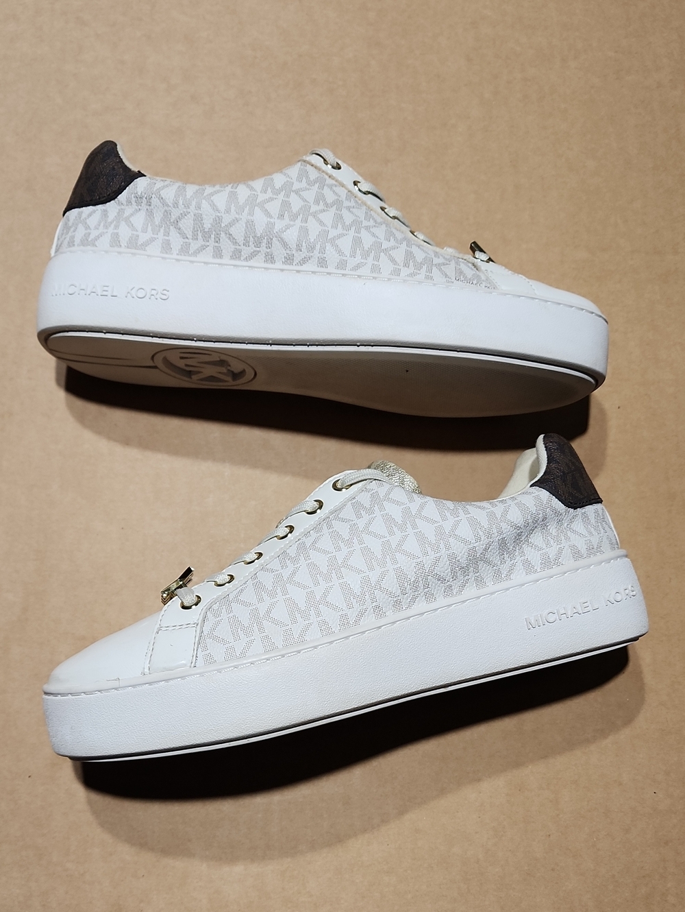 MK Michael Kors Poppy Lace-Up Sneakers Vanilla Size 8